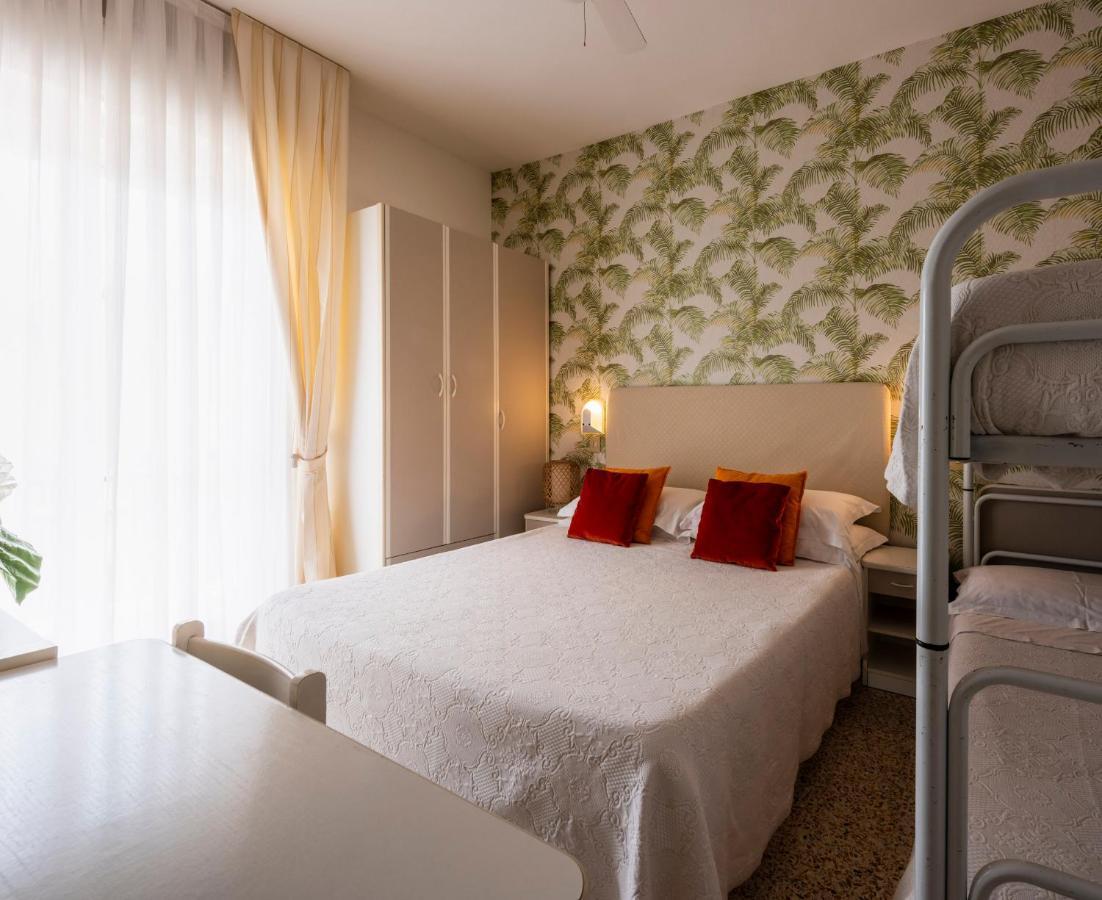 Hotel Maarea Milano Marittima Extérieur photo