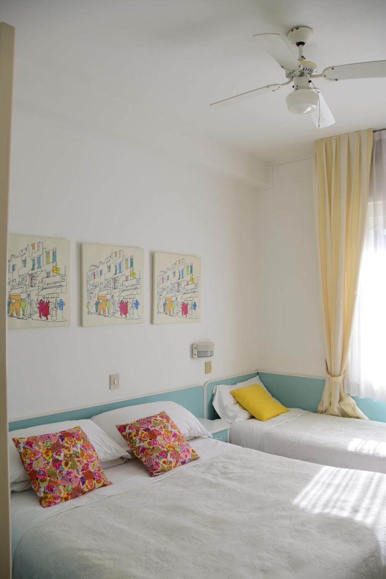 Hotel Maarea Milano Marittima Extérieur photo